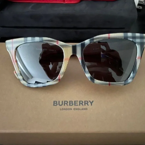 Burberry | Accessories | Burberry Vintage Cateyesquare Frame 